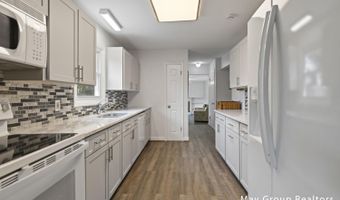 745 Adaway Ave SE, Ada, MI 49301