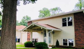 361 Messina Dr, Ballwin, MO 63021