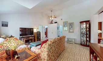 10 Baxter St, Danbury, CT 06811