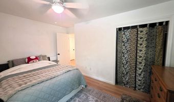 4 CAROLEE Dr, Dover, DE 19901