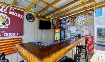 7580 BEACH Dr, Pasadena, MD 21122