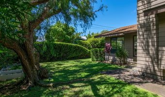 66-1665 WAIAKA St, Kamuela, HI 96743