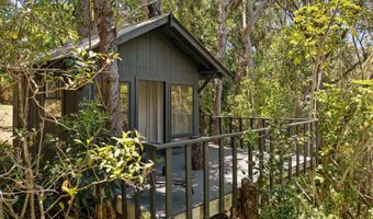 965 Hog Back Rd, Haiku, HI 96708