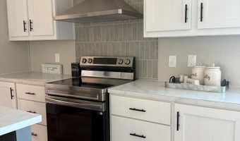 5595 AXTON Rd, Axton, VA 24054