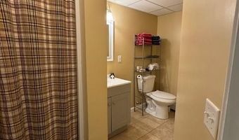 4 Hatherly St, North Providence, RI 02911