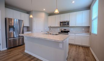 319 Honeysuckle St, Ashville, OH 43103