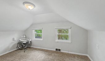 1511 N Dryden Ave, Arlington Heights, IL 60004