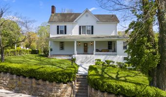 90 Grand Ave, Beattyville, KY 41311