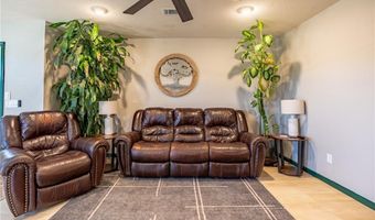 23058 160th St, Altamont, MO 64620