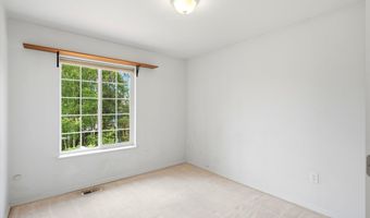 9070 Cathedral Pl, Anchorage, AK 99507