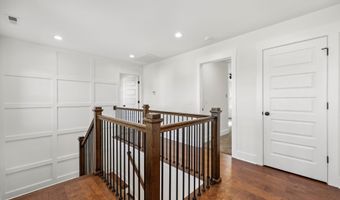 3511 Hawks Creek Dr, Apison, TN 37302