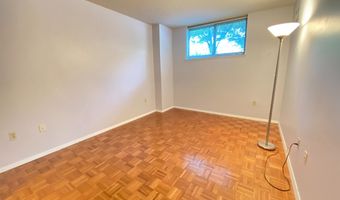 7111 WOODMONT Ave 103, Bethesda, MD 20815