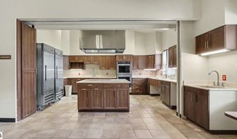 842 W Warwick Dr, Alma, MI 48801