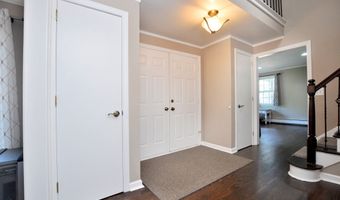 23 Kingsbridge, Avon, CT 06001