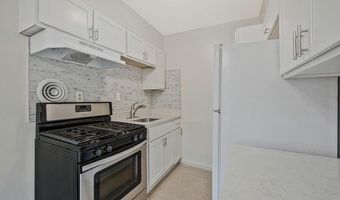 107 JOLIET St SW, Washington, DC 20032