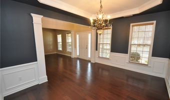 300 Sutton Glen Dr, Apex, NC 27523