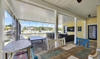 5720 TORTOISE Pl, Apollo Beach, FL 33572