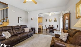 2237 3rd Ave SW, Altoona, IA 50009