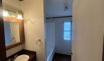 751 Washington St 33, Auburn, MA 01501