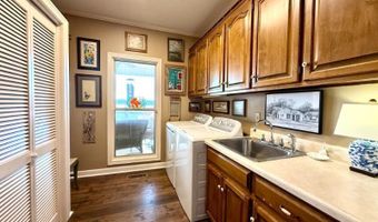 13 Azalea Ln, Amory, MS 38821