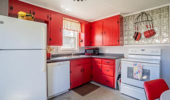 1 Bartlett St, Allenstown, NH 03275