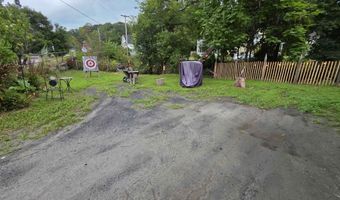 105 Brook St, Barre, VT 05641
