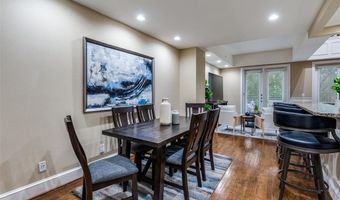 5055 Addison Cir 422, Addison, TX 75001