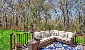 235 Holly Hills Ln, North Kingstown, RI 02874