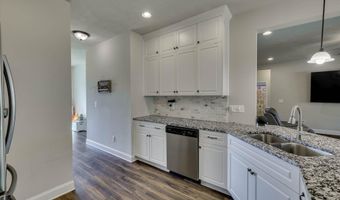 671 Bellflower Ln, Beech Island, SC 29842
