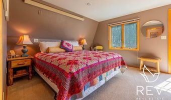 8 Mountain View Dr, Cody, WY 82414