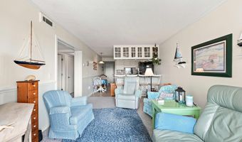 1904 E Fort Macon Rd 303, Atlantic Beach, NC 28512