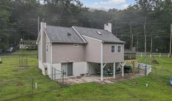 9338 Sherwood Dr, Kunkletown, PA 18058