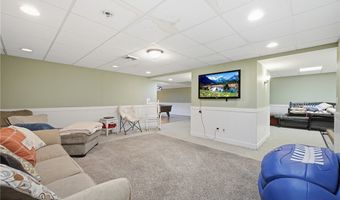 119 North Ln, Angola, NY 14006