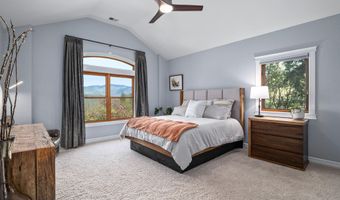 1694 Old Siskiyou Hwy, Ashland, OR 97520