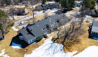 62 Nipmuc Trl C, North Providence, RI 02904