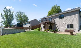 741 Morrison Ave S, Annandale, MN 55302