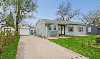 708 5th St SE, Altoona, IA 50009