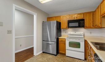 4603 Breakers Ln, Asheville, NC 28806