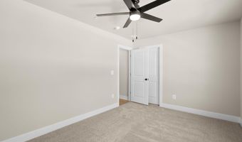 16203 PENNSBURY Dr, Bowie, MD 20716