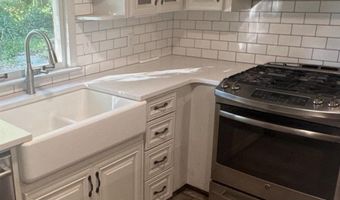 1504 RAINBOW Cir, Anniston, AL 36207