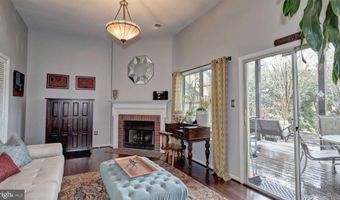 44072 FLORENCE Ter, Ashburn, VA 20147