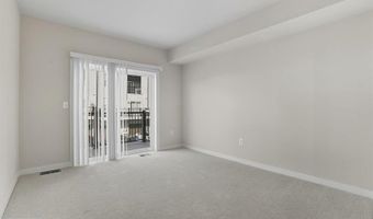 20280 NEWFOUNDLAND Sq, Ashburn, VA 20147