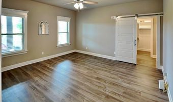 1101 Flat Rock St, Bentonville, AR 72713