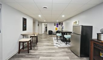133 Boxelder Ln, Amherst, NY 14228