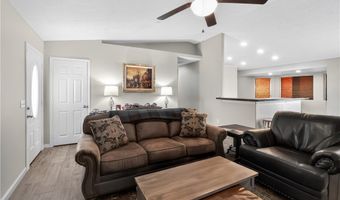 20726 Nisqually Rd, Apple Valley, CA 92308