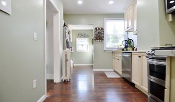 31 Avenue B, Bayonne, NJ 07002