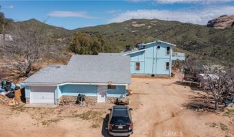 30090 Briggs Rd, Agua Dulce, CA 91390