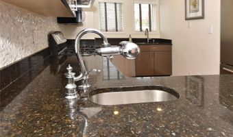 142 I U Willets Rd, Albertson, NY 11507