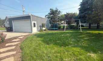 631 W Walnut St, Albion, NE 68620