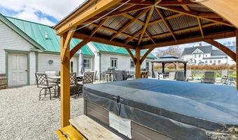 4652 Burke Hollow Rd, Burke, VT 05871
